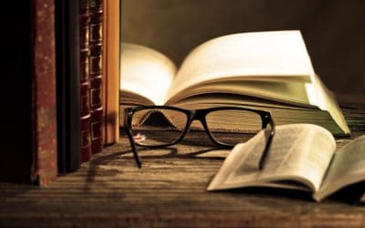Enlarging your world by reading
